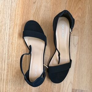 TOP Moda Black Open-Toe Ankle Strap Block Heel Sandals